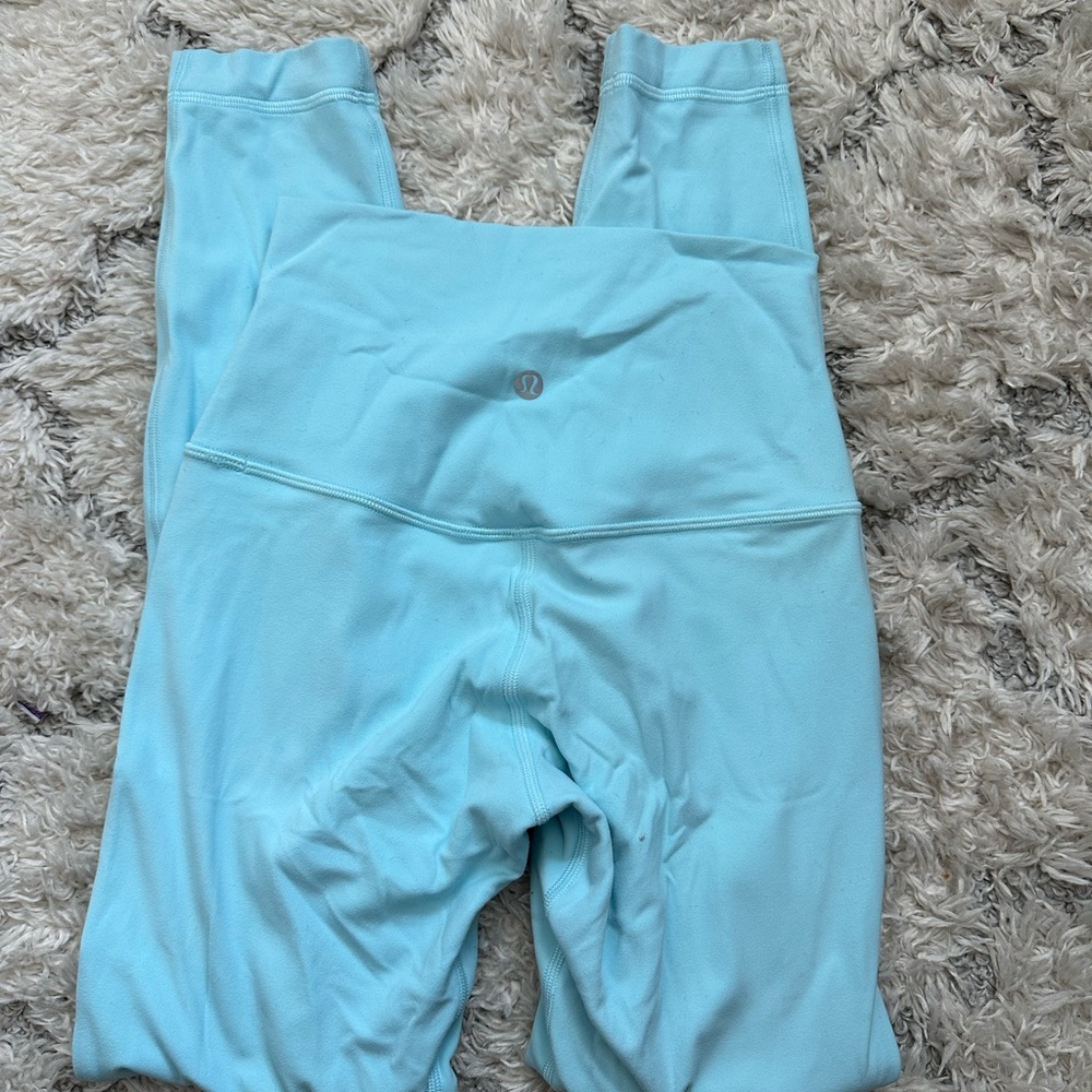 light blue Lululemon leggings